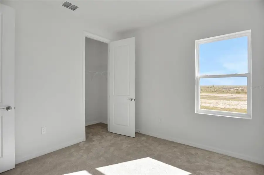 Spacious, unfurnished interior of a new home in Turnleaf, Punta Gorda (Image 21). Spacious, unfurnished interior of a new home in Turnleaf, Punta Gorda (Image 21).