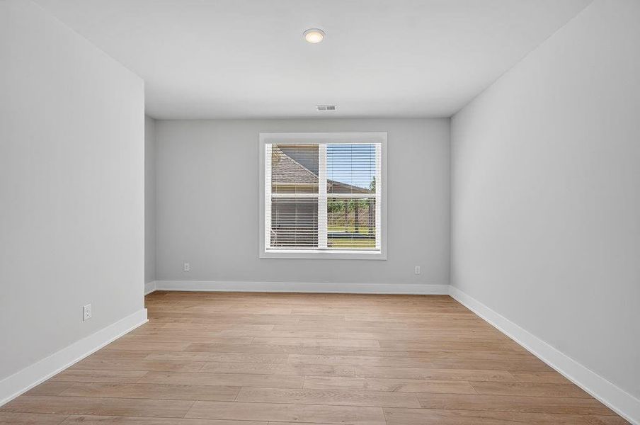 Spacious, unfurnished interior of a new home in The Manor at Gainesville Township, Gainesville (Image 15).