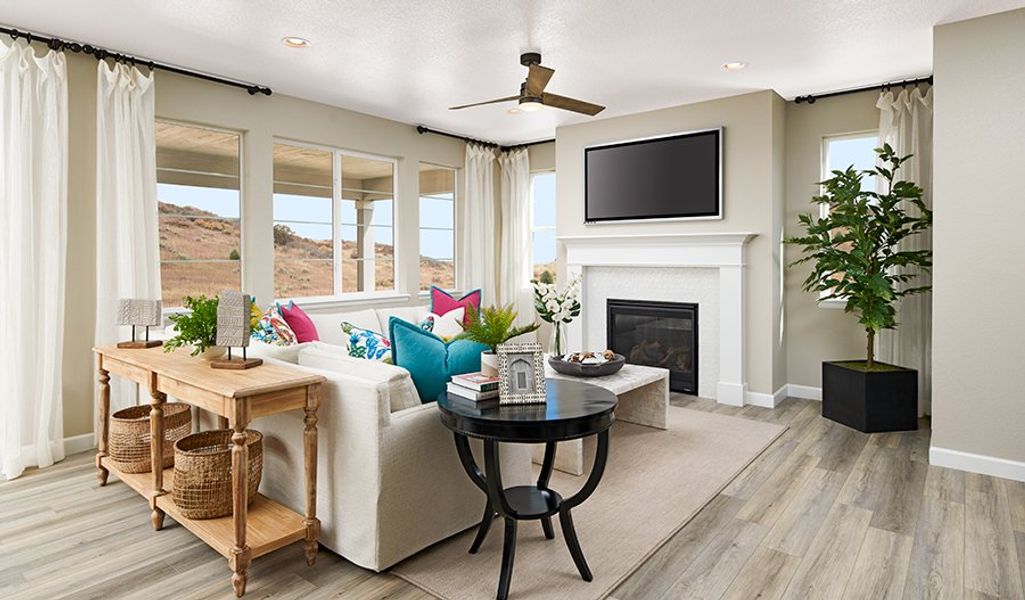 Laurel-D846-HawthornAtTheMeadows Family Room