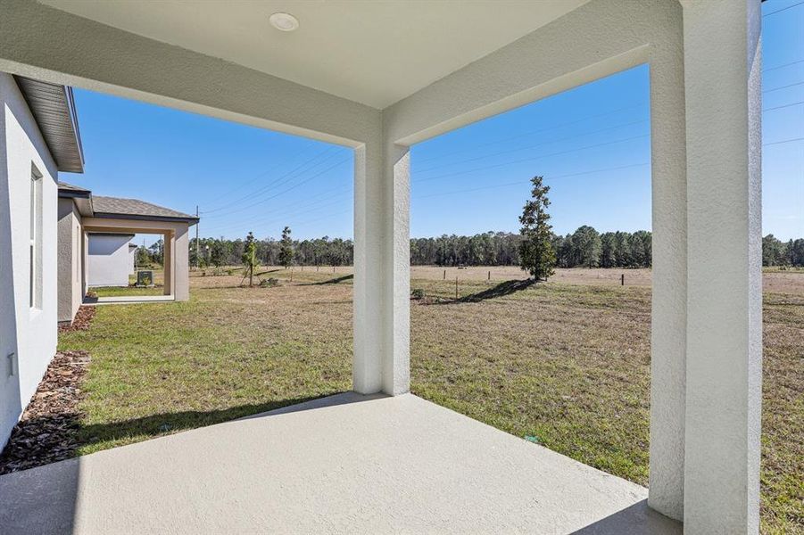 Exterior details and patio area of a home in Sunbrooke, St. Cloud (Image 27). Exterior details and patio area of a home in Sunbrooke, St. Cloud (Image 27).