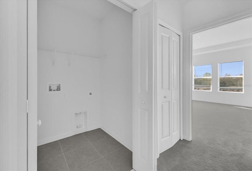 Spacious, unfurnished interior of a new home in , Kissimmee (Image 25).