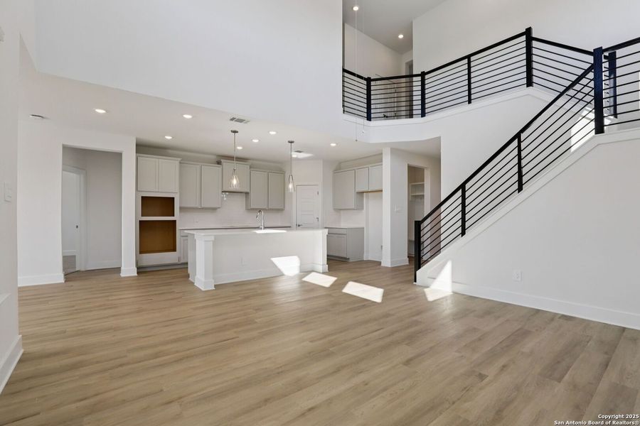 Spacious, unfurnished interior of a new home in Carmel Ranch, Schertz (Image 42).