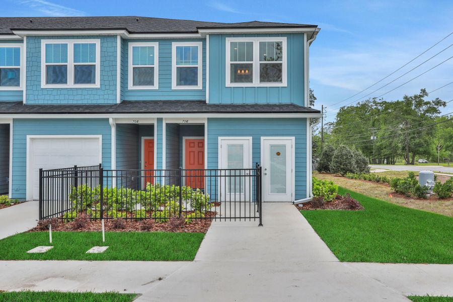 Jacksonville, FL New Home.  - Slide 10