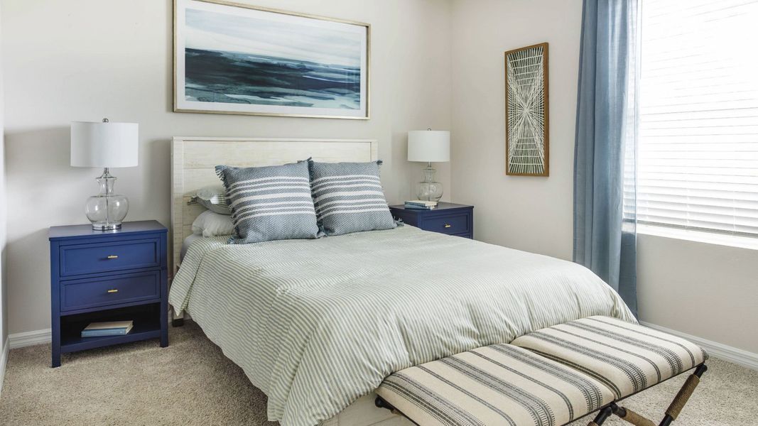 Furnished interior view inside a new home in Oasis at Longwood Run, Sarasota (Image 11).