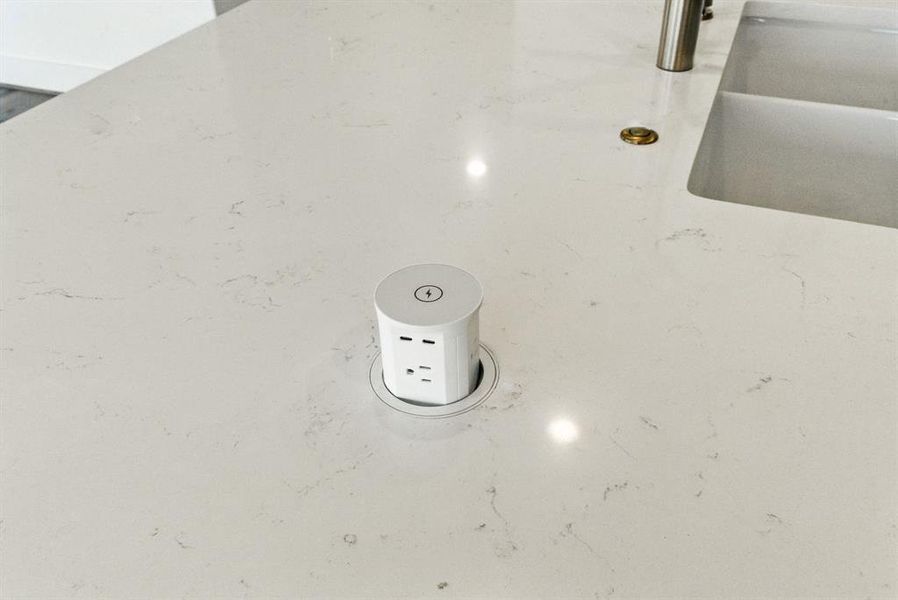 Image 33 of a home in .