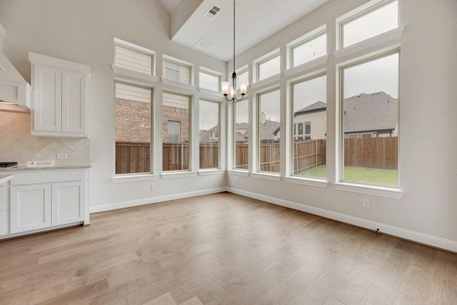 Spacious, unfurnished interior of a new home in Frisco Hills, Little Elm (Image 25).