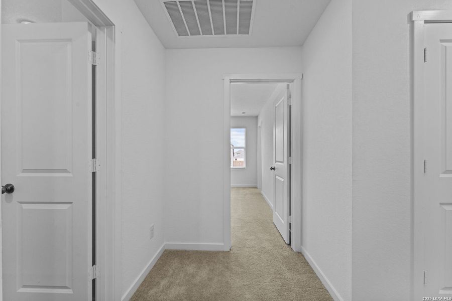 Spacious, unfurnished interior of a new home in Grace Valley, Marion (Image 24).