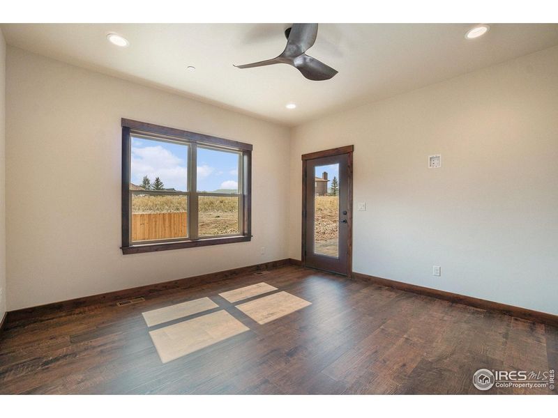 Spacious, unfurnished interior of a new home in , Estes Park (Image 15).