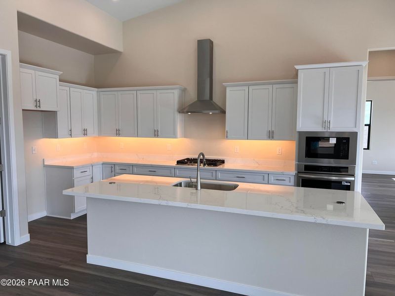 Furnished interior view inside a new home in Hidden Hills, Prescott (Image 7).