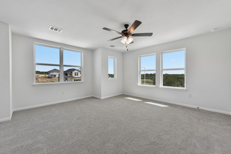 Spacious, unfurnished interior of a new home in Saddle Ridge at Wildhorse Ranch, Austin (Image 22).