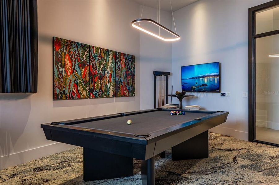 Furnished interior view inside a new home in , St. Petersburg (Image 17).