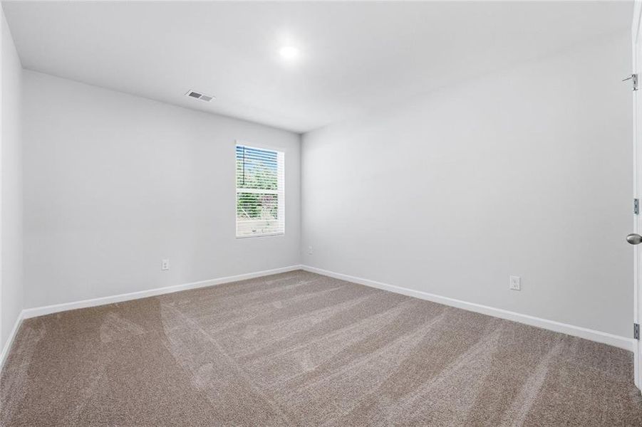 Spacious, unfurnished interior of a new home in Concord Oaks, Powder Springs (Image 23).