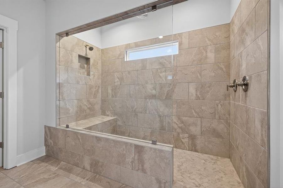 Image 41 of a home in Red Bird Manor. Image 41 of a home in Red Bird Manor.