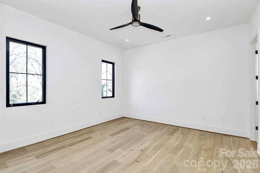 Spacious, unfurnished interior of a new home in , Charlotte (Image 26).