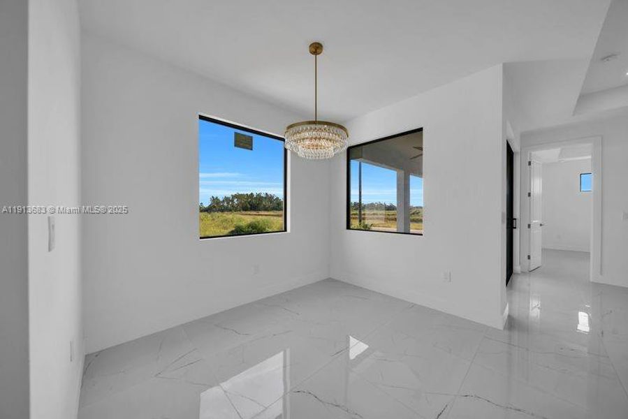 Spacious, unfurnished interior of a new home in , Lehigh Acres (Image 33).