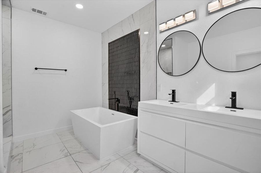 Furnished interior view inside a new home in , Granbury (Image 12).