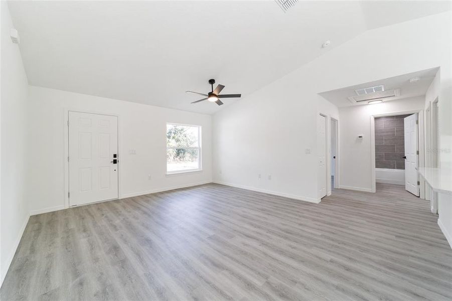Spacious, unfurnished interior of a new home in , Dunnellon (Image 13). Spacious, unfurnished interior of a new home in , Dunnellon (Image 13).
