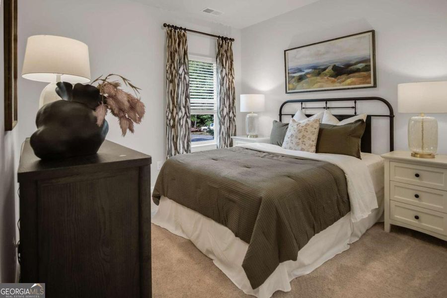 Furnished interior view inside a new home in Stonebridge North, Macon (Image 13).