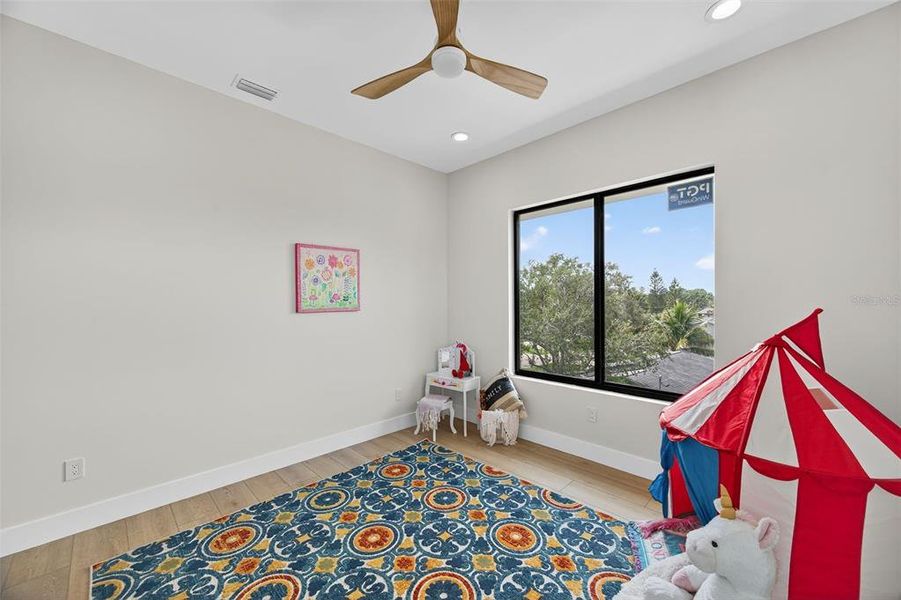 Furnished interior view inside a new home in , St. Petersburg (Image 9).