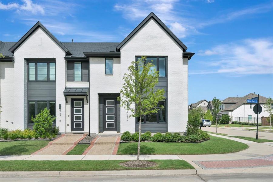 4720 Smokey Quartz LN 4720 Smokey Quartz LN