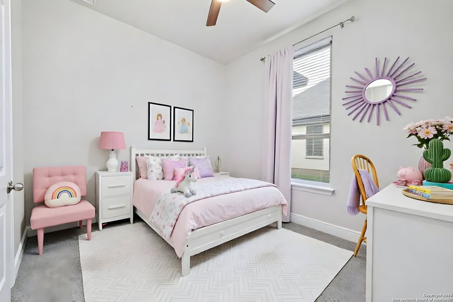 Furnished interior view inside a new home in Elkhorn Ridge At Fair Oaks Ranch: 65's, Boerne (Image 17). Furnished interior view inside a new home in Elkhorn Ridge At Fair Oaks Ranch: 65's, Boerne (Image 17).