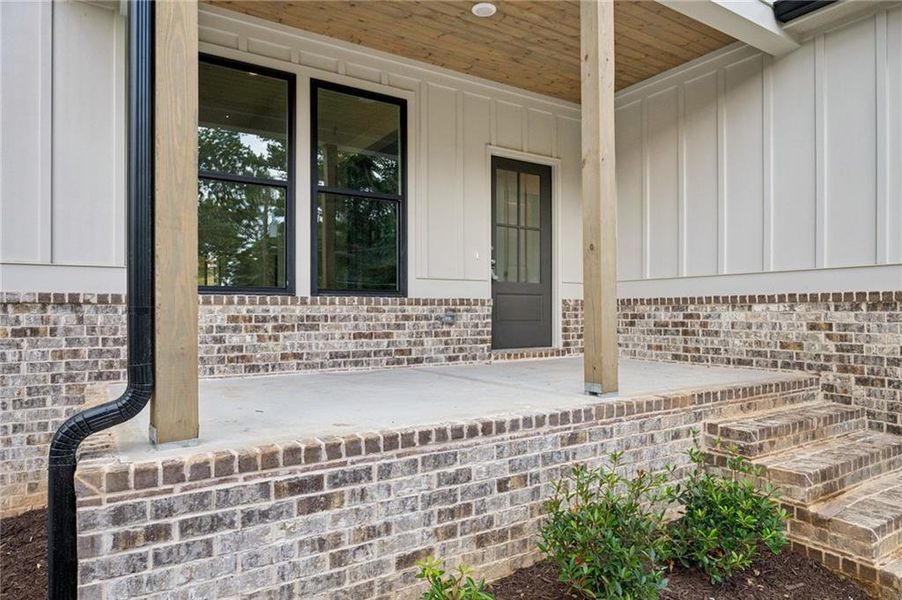 Exterior details and patio area of a home in , Atlanta (Image 20).