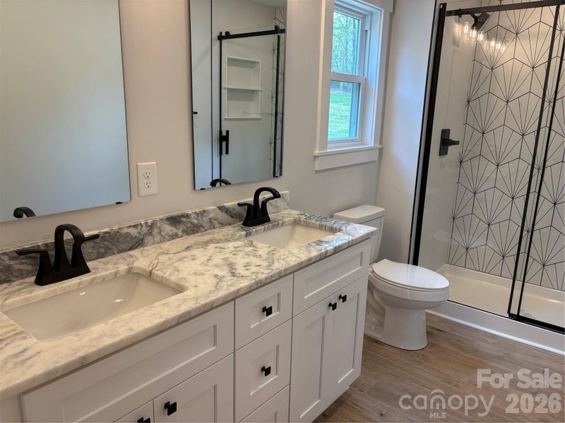 Furnished interior view inside a new home in , Kannapolis (Image 6).