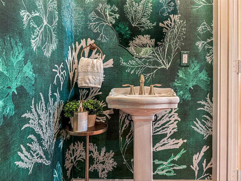 Close-up of interior finishes inside a home in , Galveston (Image 19).