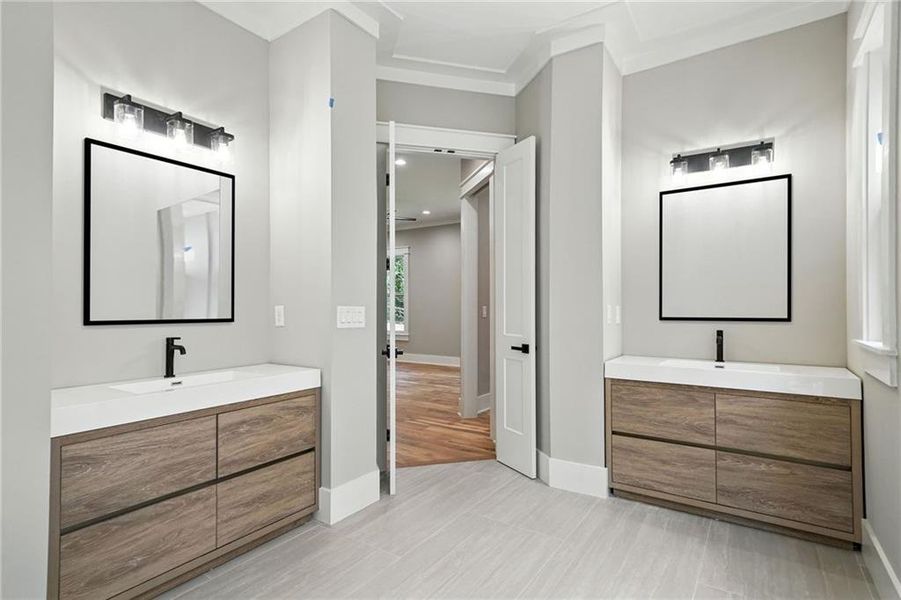 Image 57 of a home in .