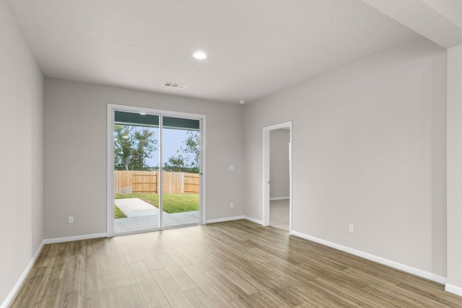 112 Cherry Blossom Lane, TAYLOR, TX. - Slide 5 112 Cherry Blossom Lane, TAYLOR, TX. - Slide 5