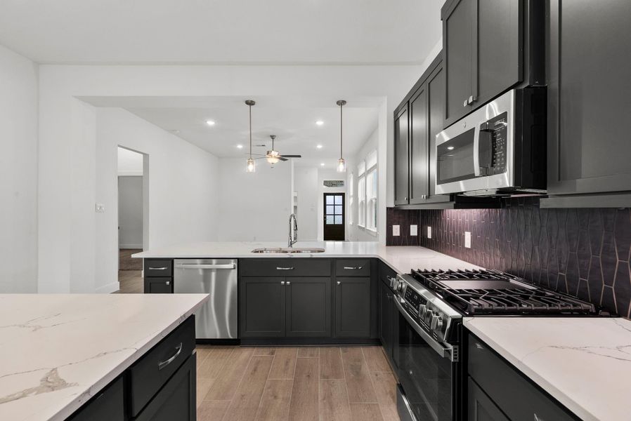 Furnished interior view inside a new home in Emory Glen, Magnolia (Image 10).
