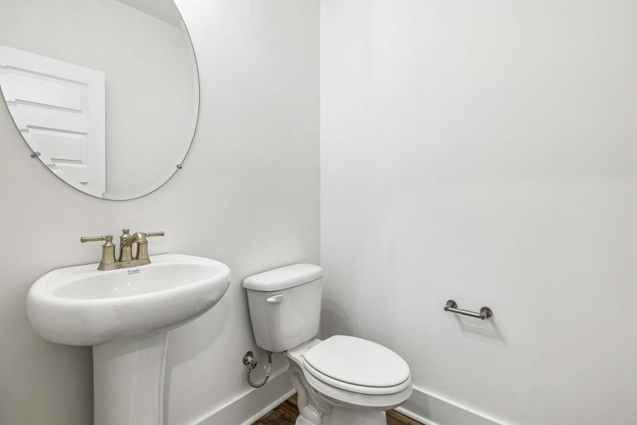 Furnished interior view inside a new home in Devonshire, Mount Juliet (Image 14).