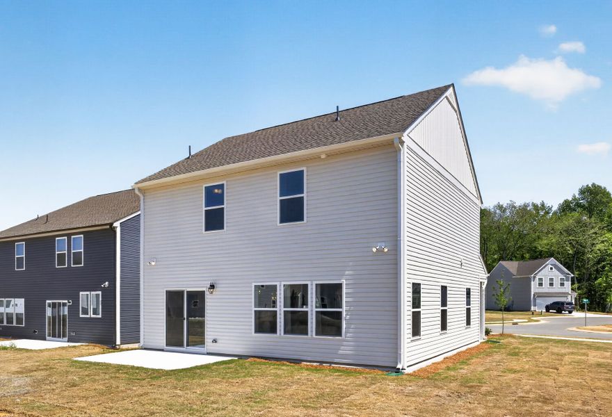 Exterior details and patio area of a home in Nathans Ridge, Lillington (Image 3).
