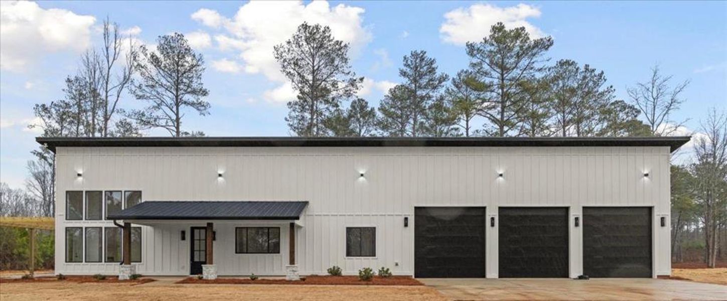 Image 44 of a home in . Image 44 of a home in .