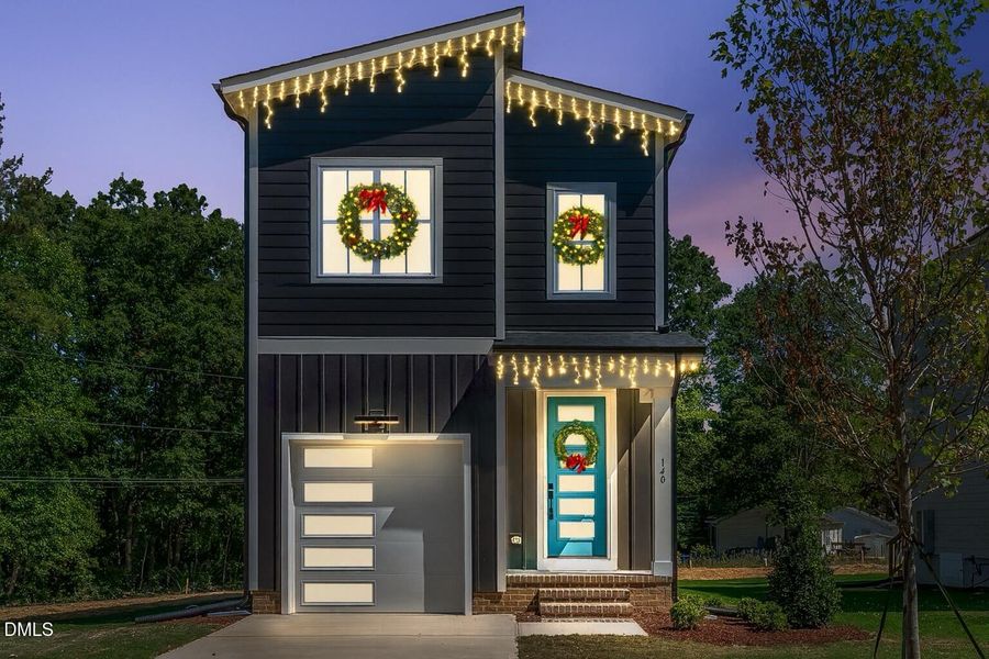 Photo Dec 05 2025, 8 06 53 PM