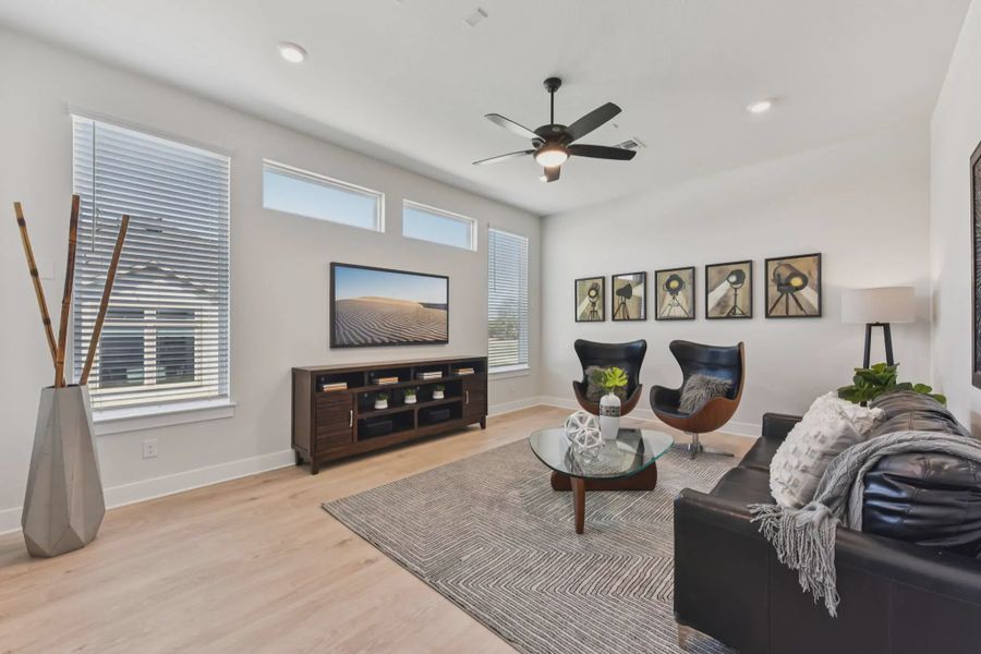 Representative furnished interior of a home built from the Franklin by Chesmar Homes in Feathergrass, Fulshear (Image 12).