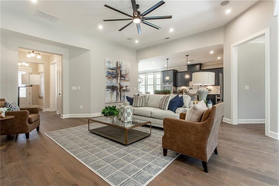 Furnished interior view inside a new home in Cresswind Georgia at Twin Lakes, Hoschton (Image 29). Furnished interior view inside a new home in Cresswind Georgia at Twin Lakes, Hoschton (Image 29).