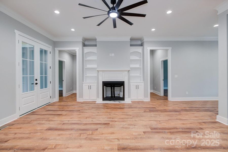 Spacious, unfurnished interior of a new home in , Pageland (Image 36). Spacious, unfurnished interior of a new home in , Pageland (Image 36).