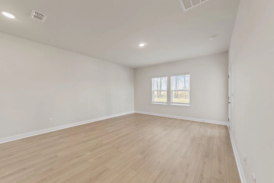 Spacious, unfurnished interior of a new home in Blue Heron Retreat, Little River (Image 18). Spacious, unfurnished interior of a new home in Blue Heron Retreat, Little River (Image 18).