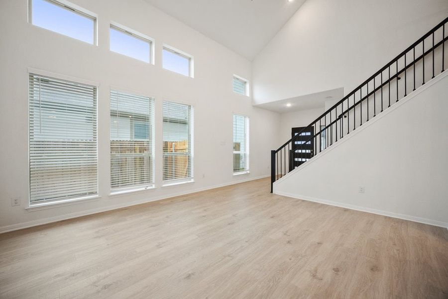 Spacious, unfurnished interior of a new home in The Hills of Bear Creek, Manchaca (Image 33).