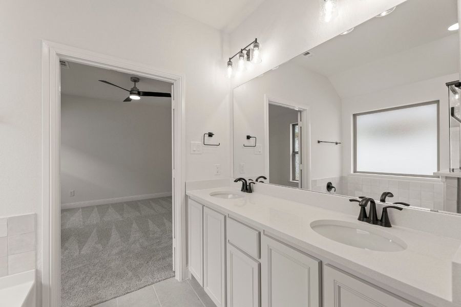 Representative furnished interior of a home built from the Stonegate by Pacesetter Homes in La Terra at Uptown Celina, Celina (Image 11).