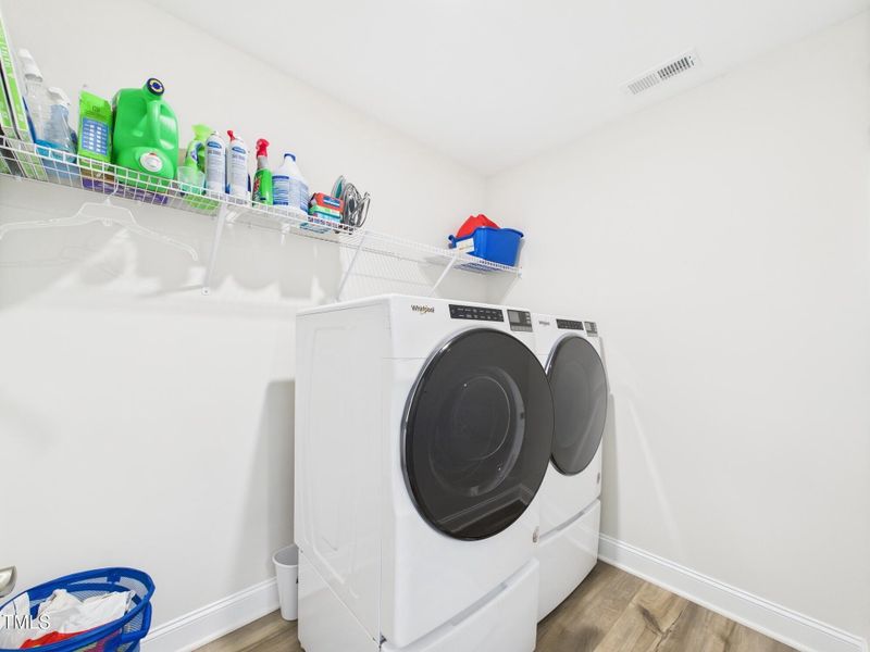 CAM01608G0-PR0104-STILL051