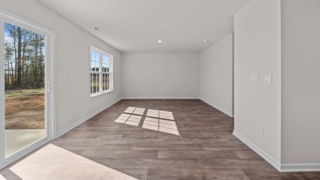 Spacious, unfurnished interior of a new home in Madeline Farm, New Bern (Image 15). Spacious, unfurnished interior of a new home in Madeline Farm, New Bern (Image 15).