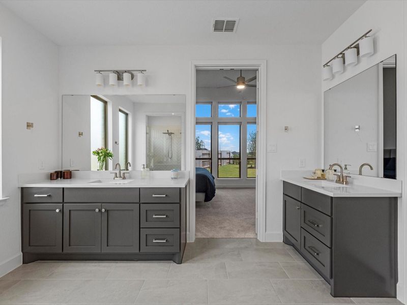 Furnished interior view inside a new home in Valencia, Manvel (Image 30).