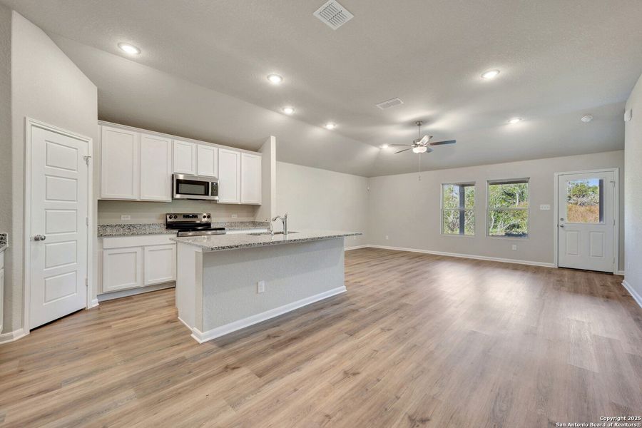 Furnished interior view inside a new home in Jordan's Ranch, San Antonio (Image 7). Furnished interior view inside a new home in Jordan's Ranch, San Antonio (Image 7).