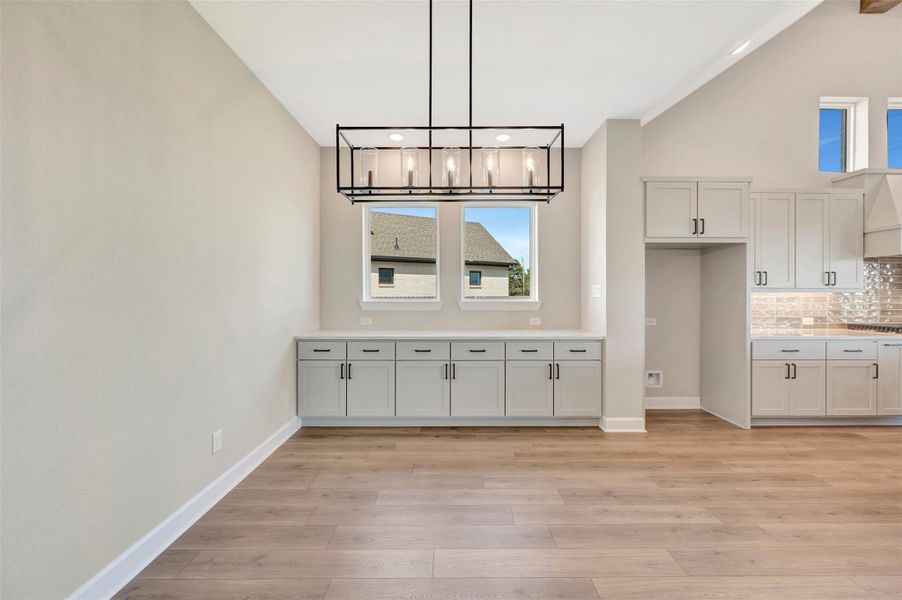 Furnished interior view inside a new home in ARTAVIA - Parkview Collection, Conroe (Image 9).