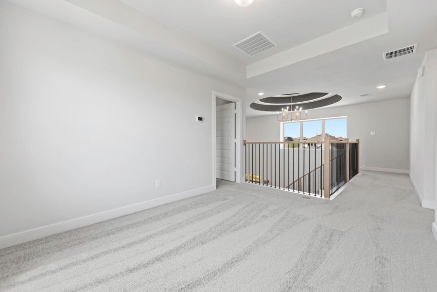 Spacious, unfurnished interior of a new home in Candela, Richmond (Image 27).