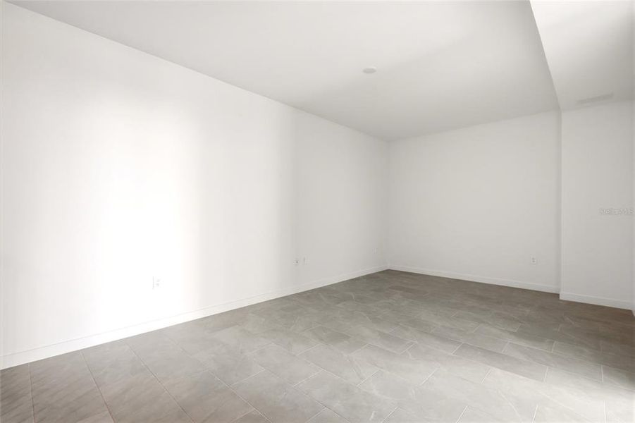 Spacious, unfurnished interior of a new home in , St. Petersburg (Image 45). Spacious, unfurnished interior of a new home in , St. Petersburg (Image 45).