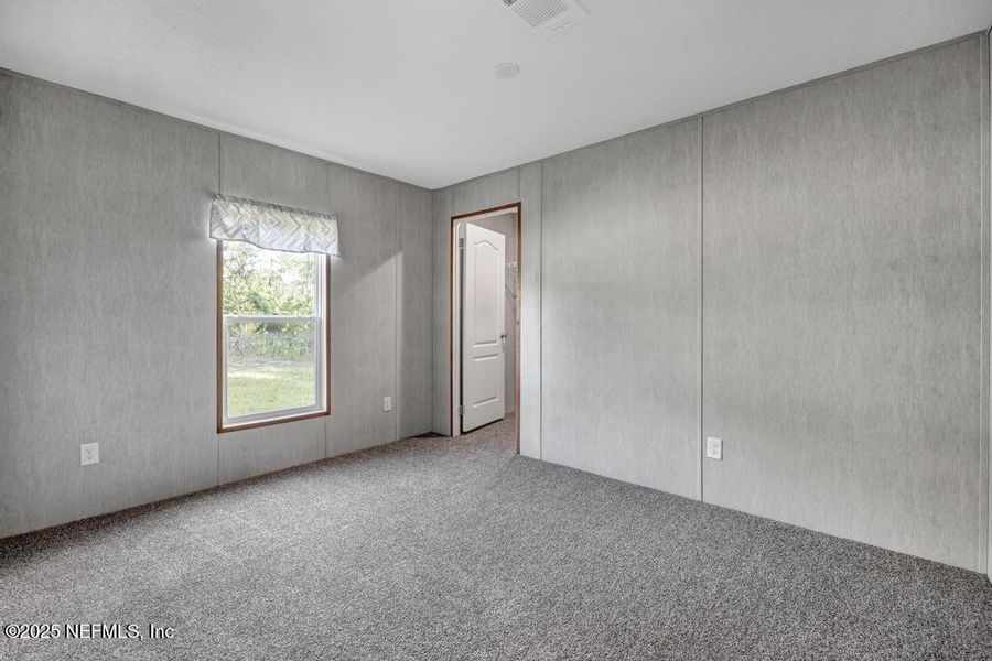 Spacious, unfurnished interior of a new home in , Hastings (Image 20).