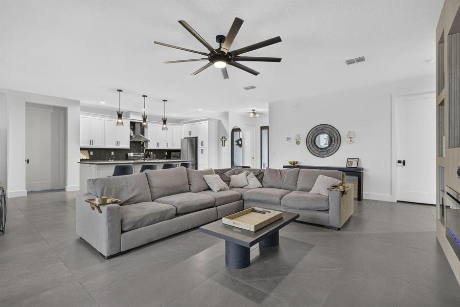 27-web-or-mls-BS1A8682 27-web-or-mls-BS1A8682